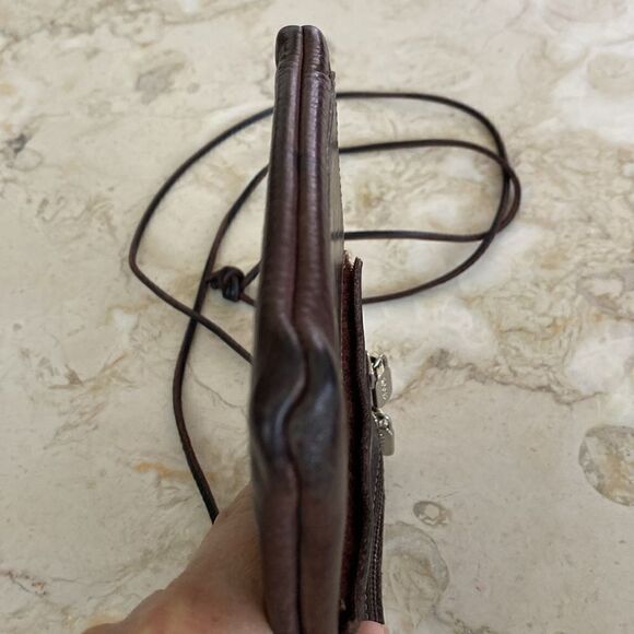 Roots Leather Crossbody Hanging Pouch Mini Bag Passport Holder Vintage - Picture 11 of 14